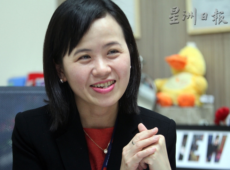 婴儿6至12个月大时，食物探索期很重要。廖佩诗指，必须让婴儿尝试不同的食物，不然长大后可能会挑食。