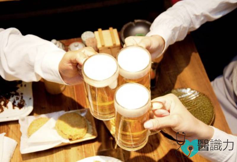 问医-陈伟璋-急性荨麻疹-来得快去得快-酒精一喝更厉害