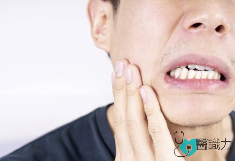 问医-侯锦泉-咬硬物喝冷水-牙齿闪电痛-未必是蛀牙-5大原因逐个看问医