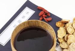 问药-陈文恬-益气补血 清热补阴-中医助缓放疗副作用